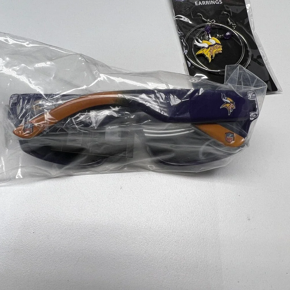 Minnesota Vikings Sunglasses Polarized Cholo Fade NFL Official Merch